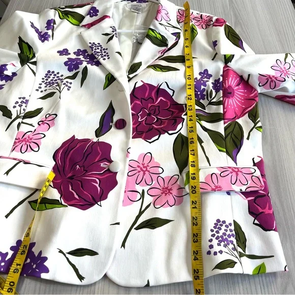NWT BOLD, BEAUTIFUL FLORAL BLAZER BY ISABELA D. SIZE 14 - Picture 4 of 6